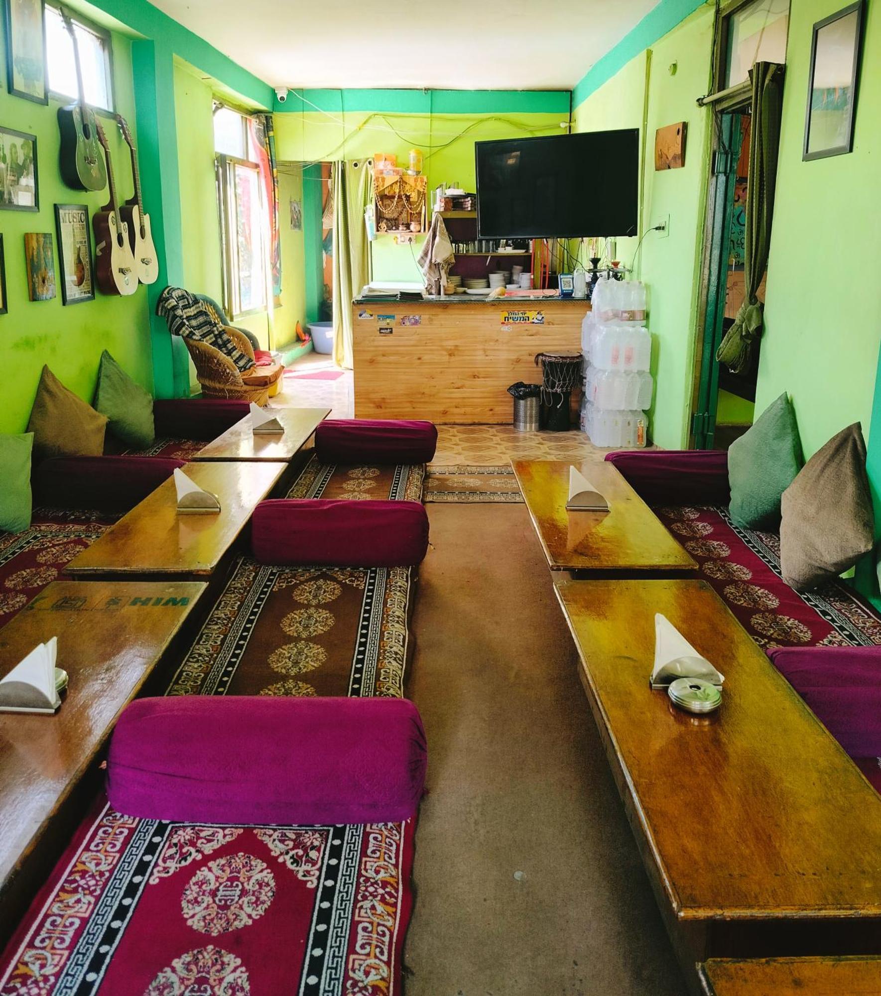 Non Stop Cafe Hostel & Stay มะนาลี ภายนอก รูปภาพ