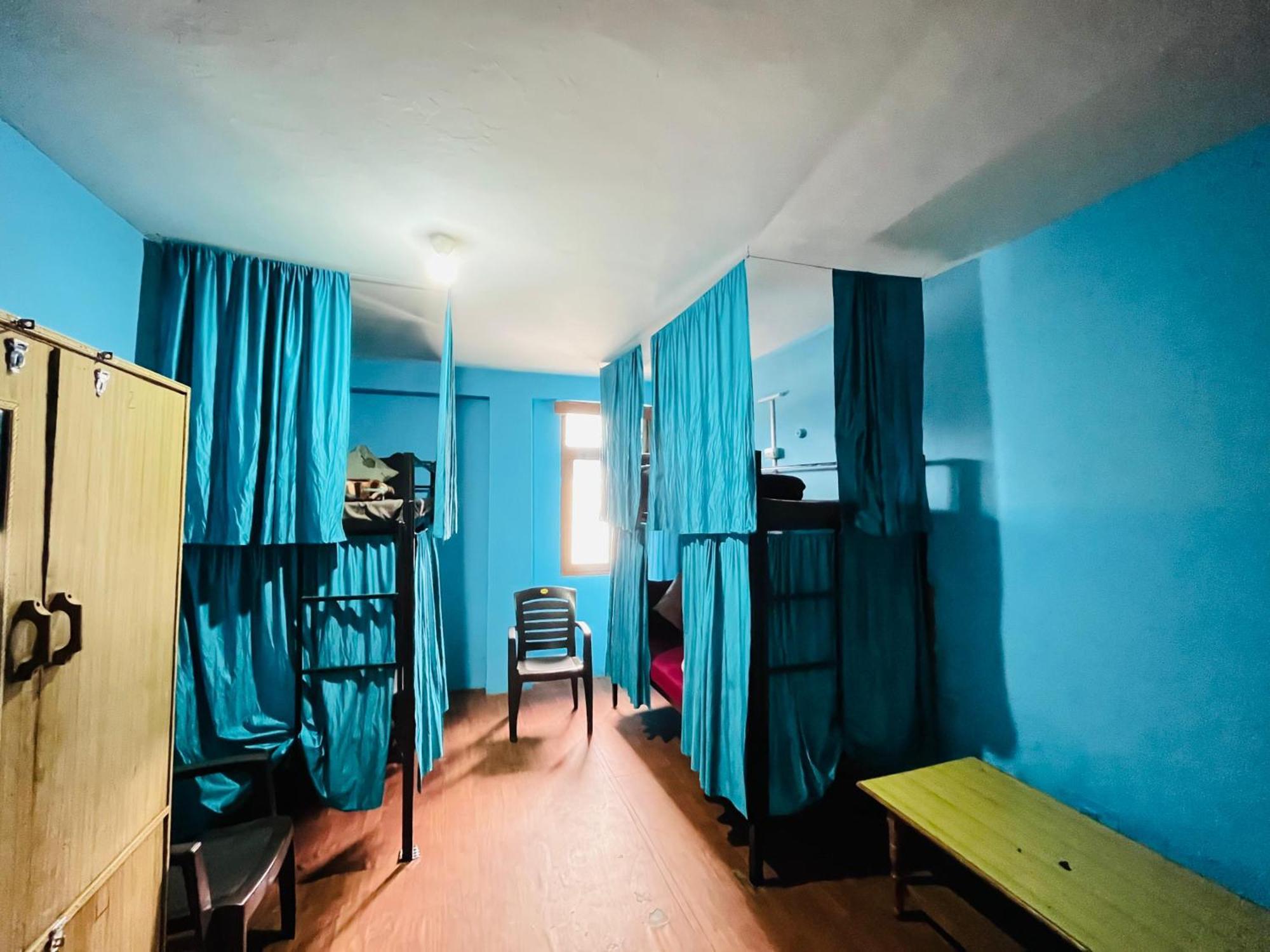 Non Stop Cafe Hostel & Stay มะนาลี ภายนอก รูปภาพ