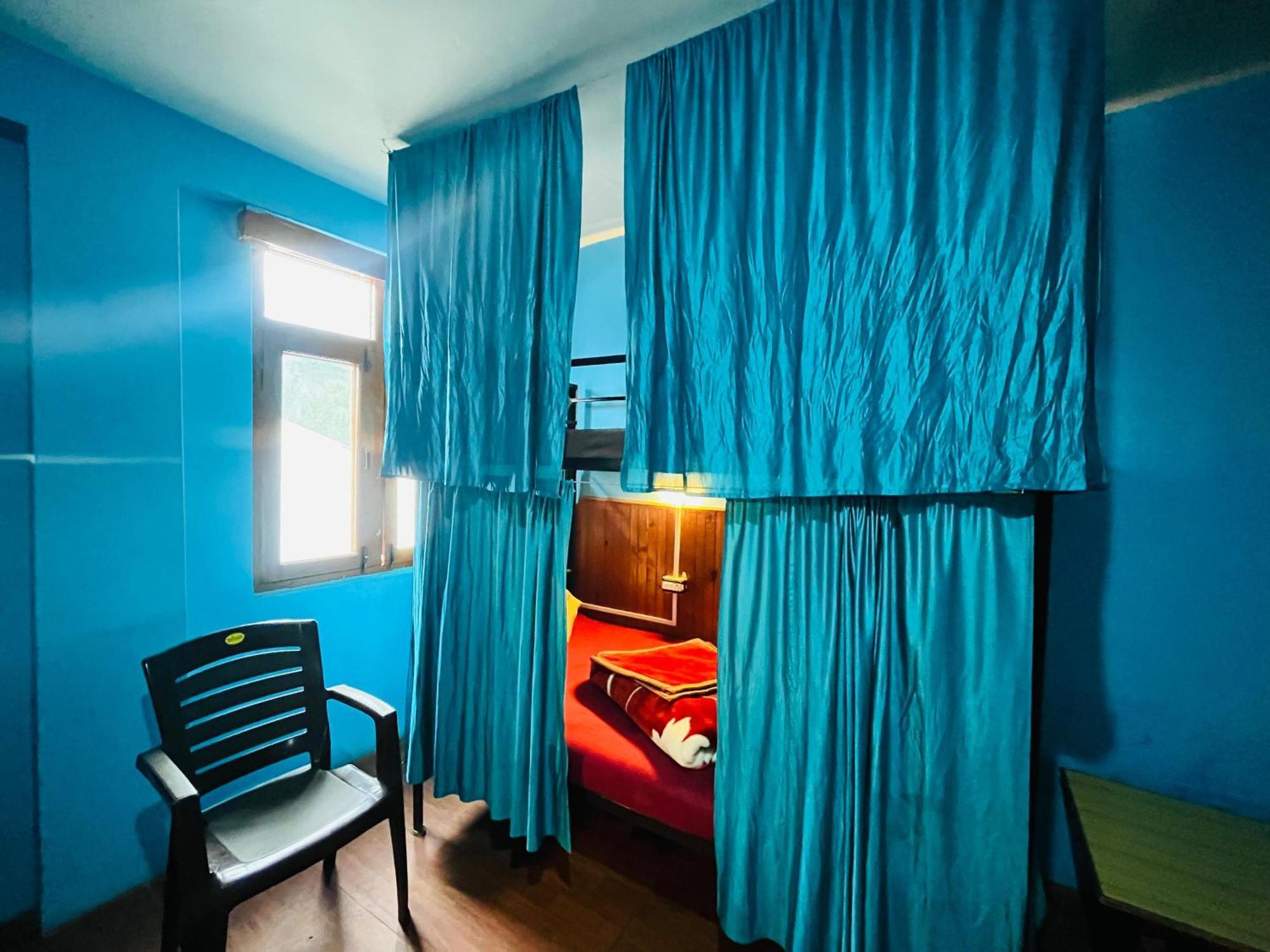 Non Stop Cafe Hostel & Stay มะนาลี ภายนอก รูปภาพ